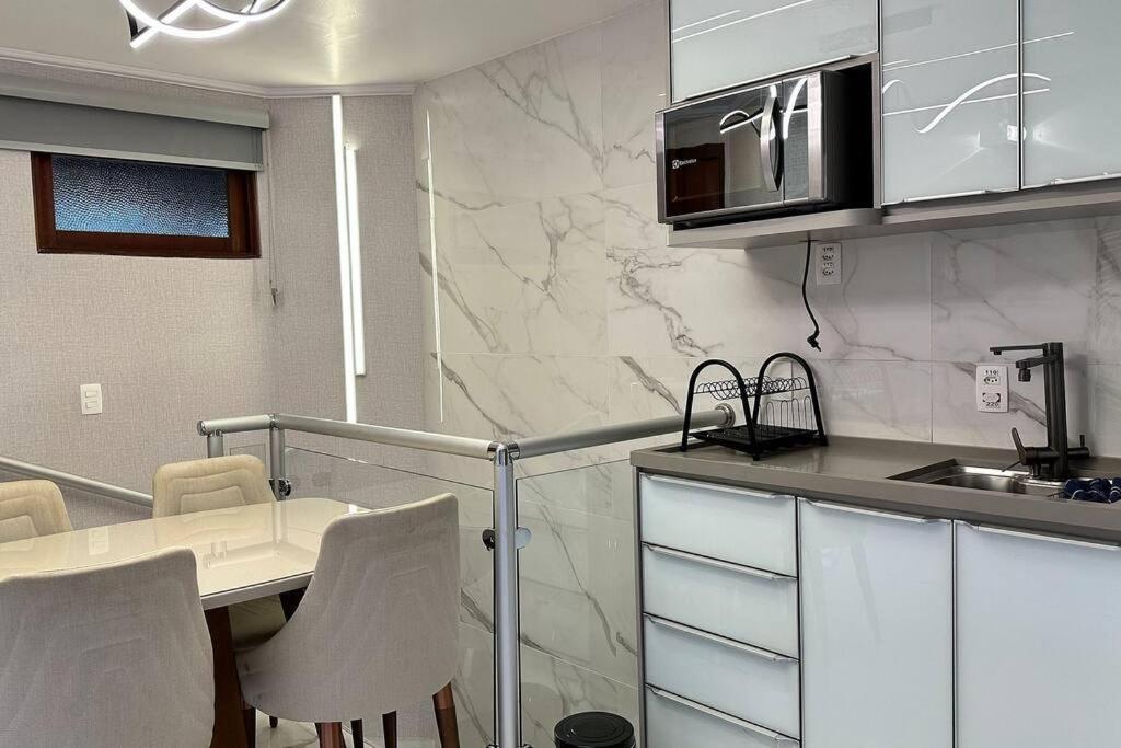 Apartamento Luxo Quatre Saisons Campos do Jordao Exterior photo